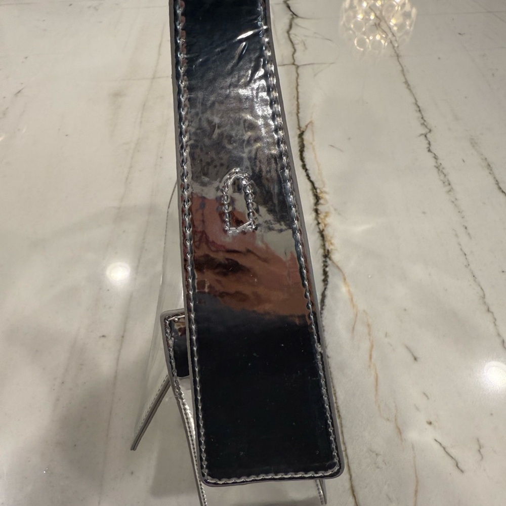 Silver Bag - Picture 5 of 9